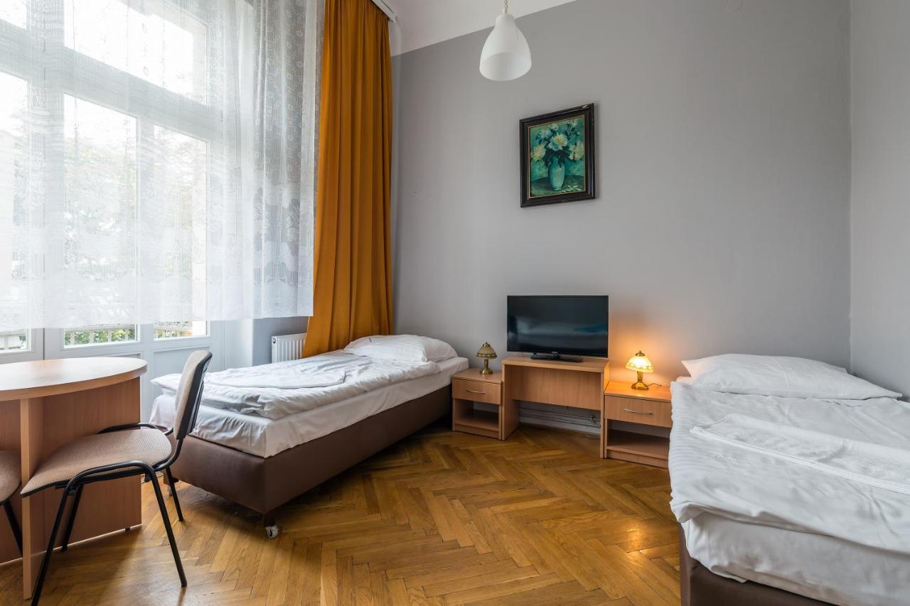 Savoy Wroclaw Vandrarhem Exteriör bild
