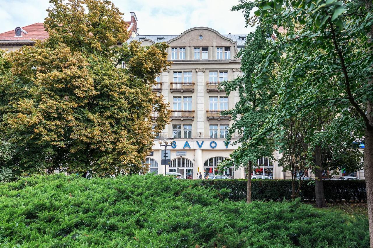 Savoy Wroclaw Vandrarhem Exteriör bild